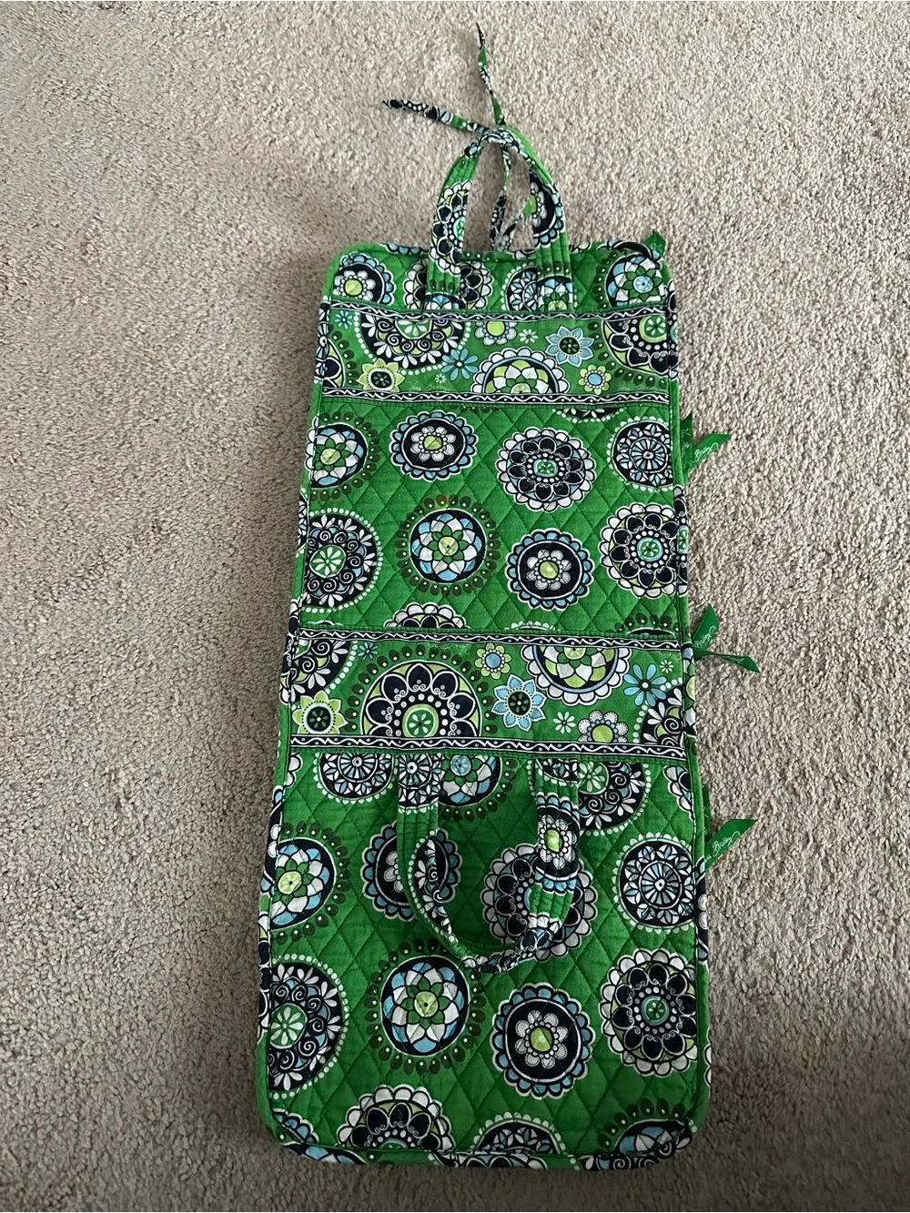 Vera Bradley Green Quilted Cupcake Toiletries  Pouch